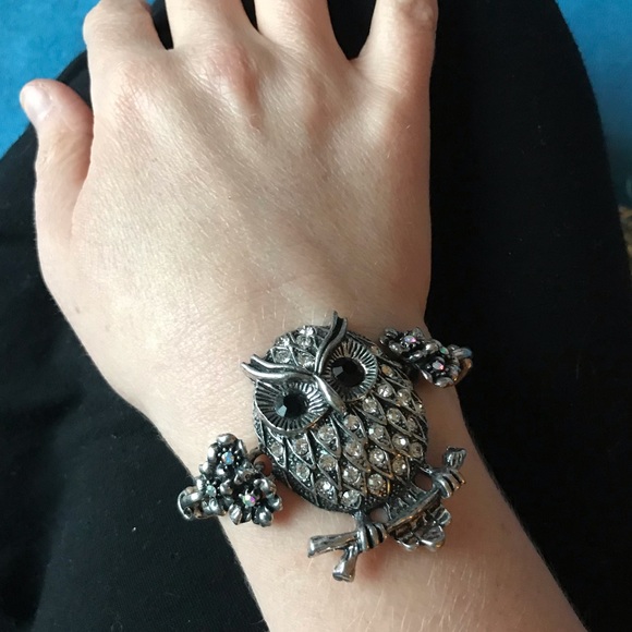📍Dazzle Owl Bracelet - Picture 3 of 6